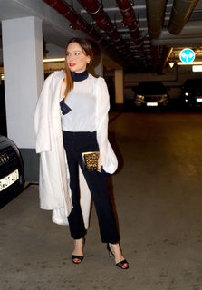 Mina Tander feet photo 8