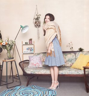 Minatozaki Sana feet photo thumbnail