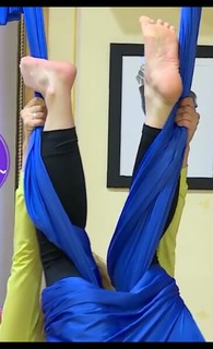 Minatozaki Sana feet photo thumbnail