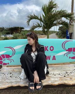 Minatozaki Sana feet photo thumbnail