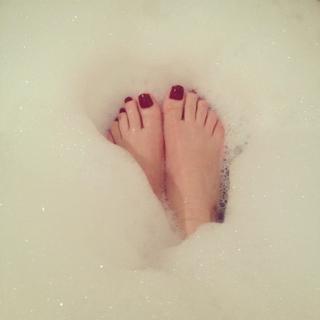 Mine Tugay feet photo thumbnail