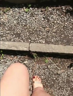 Mine Tugay feet photo thumbnail