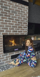 Mine Tugay feet photo thumbnail