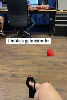 Mine Tugay feet photo 6