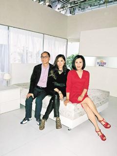Ming-Chuen Wang feet photo 16