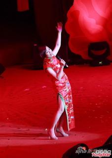 Ming-Chuen Wang feet photo 5