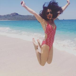 Ming-Na Wen feet photo thumbnail