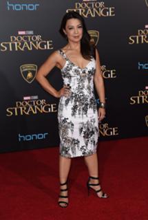 Ming-Na Wen feet photo thumbnail