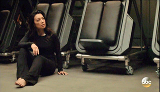 Ming-Na Wen feet photo thumbnail