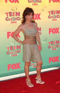 Ming-Na Wen feet photo thumbnail