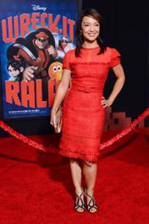 Ming-Na Wen feet photo thumbnail