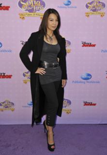 Ming-Na Wen feet photo thumbnail