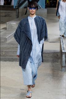 Ming Xi feet photo 12