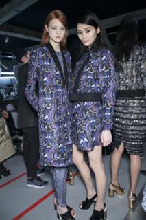 Ming Xi feet photo 4