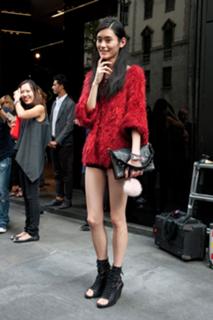 Ming Xi feet photo 11