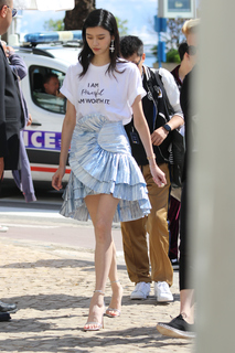 Ming Xi feet photo 16