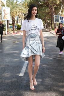 Ming Xi feet photo 15