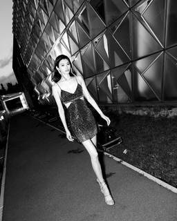 Ming Xi feet photo 5
