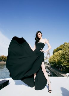 Ming Xi feet photo 8