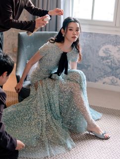 Ming Xi feet photo 2