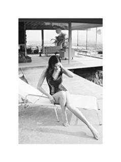 Mini Anden feet photo thumbnail
