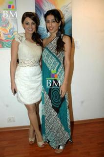 Minissha Lamba feet photo thumbnail