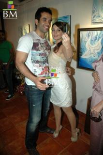 Minissha Lamba feet photo thumbnail