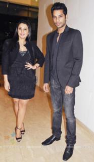 Minissha Lamba feet photo thumbnail