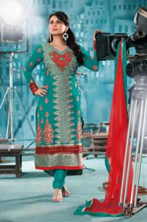 Minissha Lamba feet photo thumbnail