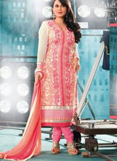 Minissha Lamba feet photo thumbnail