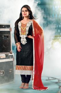 Minissha Lamba feet photo thumbnail