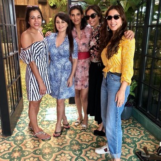 Minissha Lamba feet photo thumbnail