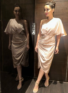 Minissha Lamba feet photo thumbnail