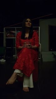 Minissha Lamba feet photo thumbnail