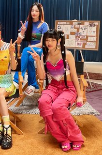 Minji Kim feet photo thumbnail