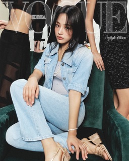 Minji Kim feet photo thumbnail