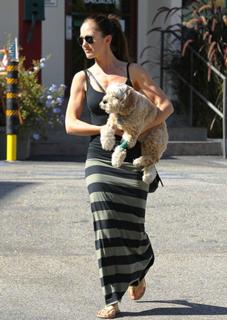 Minka Kelly feet photo thumbnail