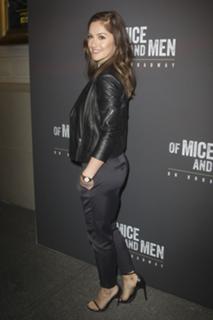 Minka Kelly feet photo thumbnail