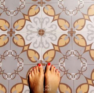 Minka Kelly feet photo thumbnail