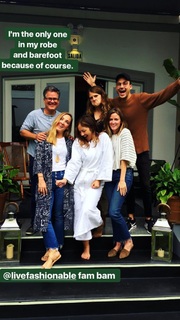Minka Kelly feet photo thumbnail