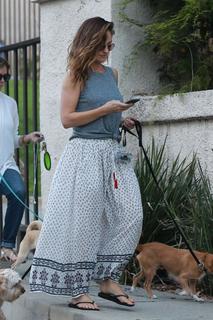 Minka Kelly feet photo thumbnail