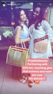 Minka Kelly feet photo thumbnail