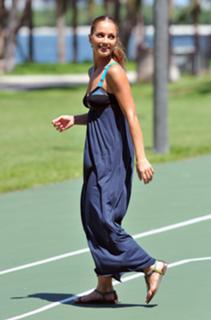 Minka Kelly feet photo thumbnail