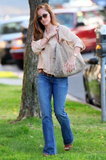 Minka Kelly feet photo thumbnail