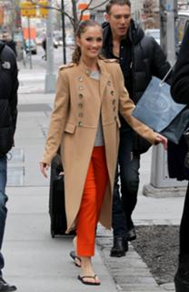 Minka Kelly feet photo thumbnail