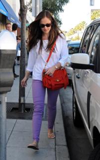 Minka Kelly feet photo thumbnail