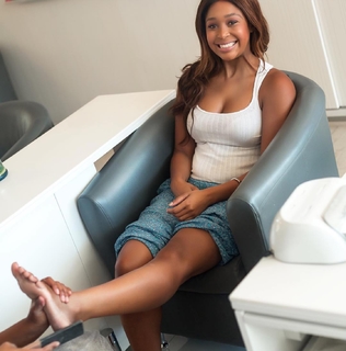 Minnie Dlamini feet photo 9