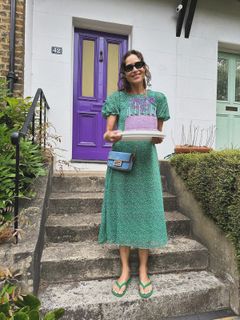 Minnie Driver feet photo 4