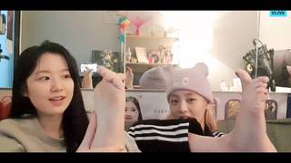 Minnie feet photo thumbnail