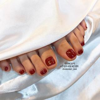 Minnie feet photo thumbnail